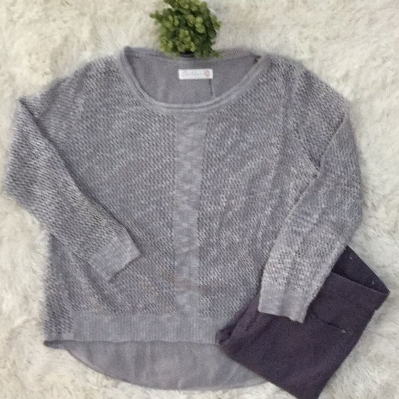 Dahlya Split Back Sweater 💗 Gray - Picture 3 of 8